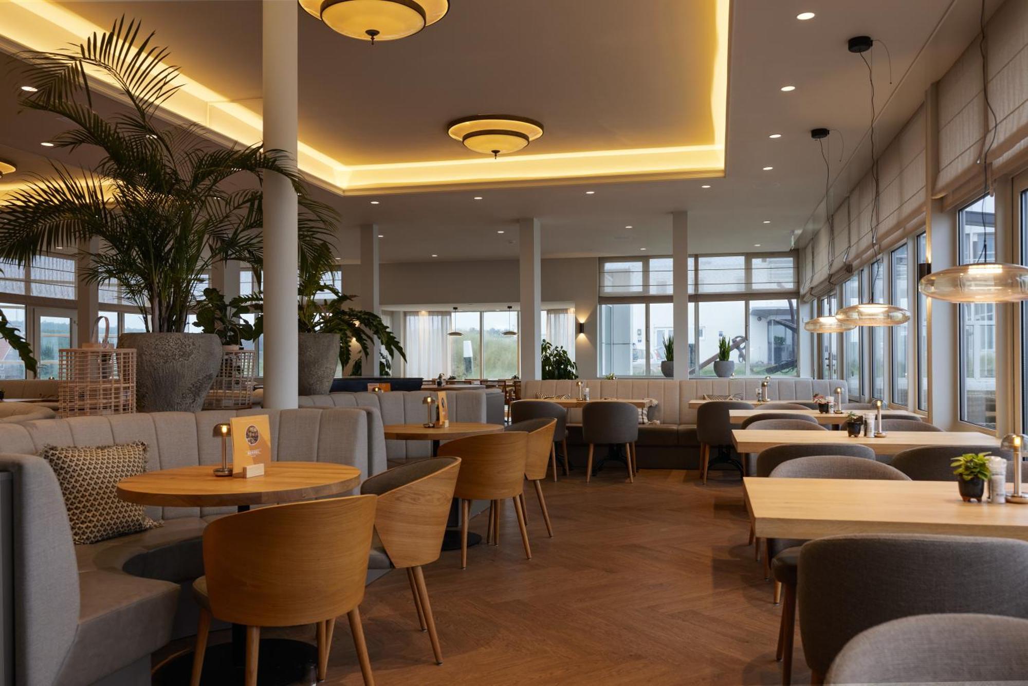 Westcord Strandhotel Seeduyn Vlieland Dış mekan fotoğraf