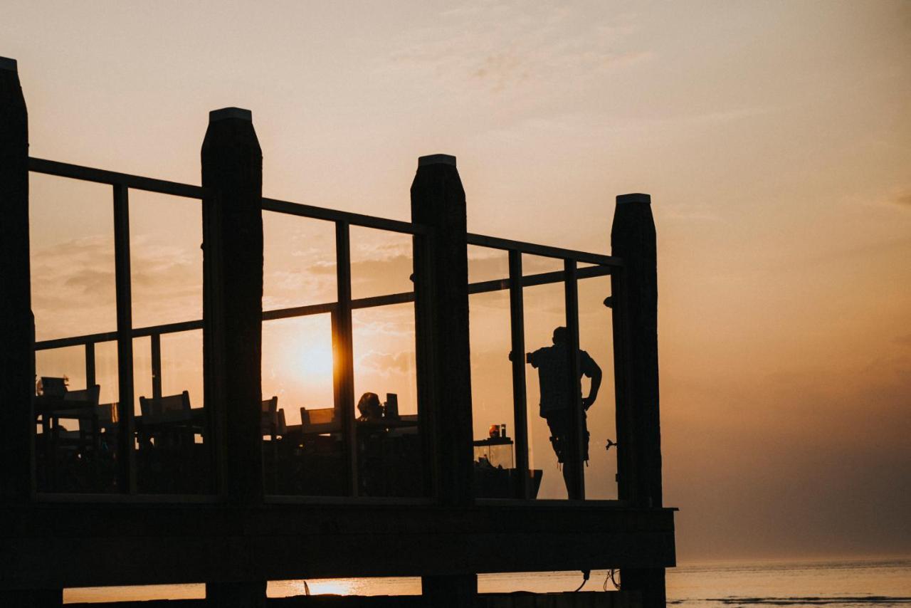 Westcord Strandhotel Seeduyn Vlieland Dış mekan fotoğraf